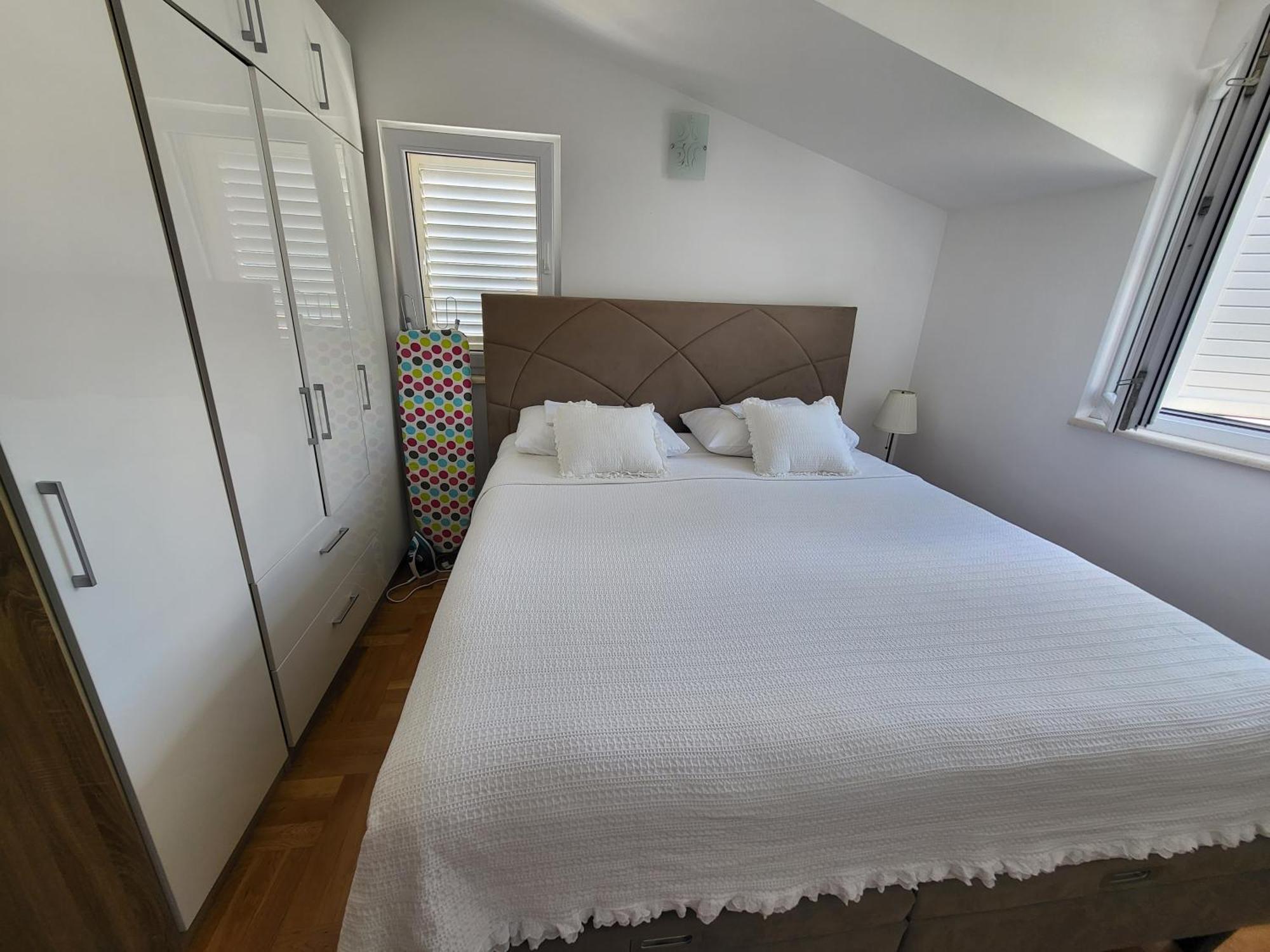 Beach Spot Apartments Makarska Bagian luar foto